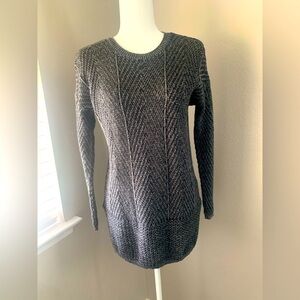 Eight Eight Eight EUC Gray Sweater Dress